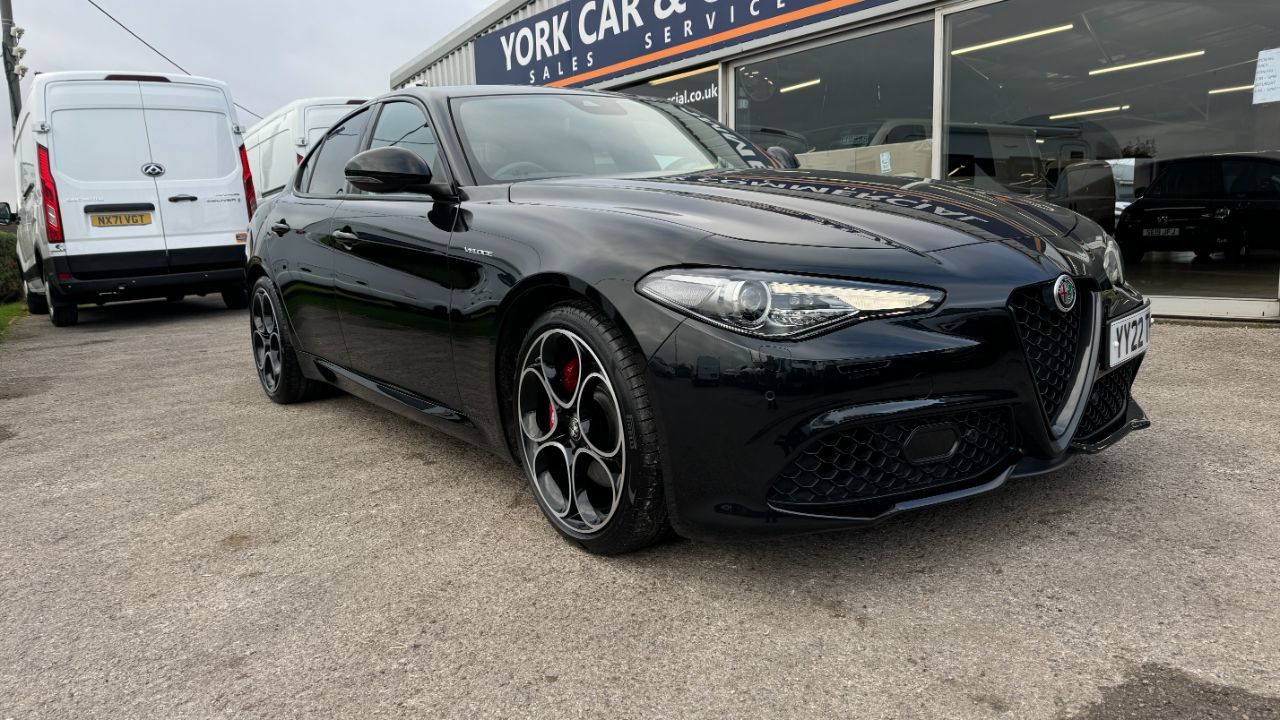 2022 Alfa Romeo Giulia