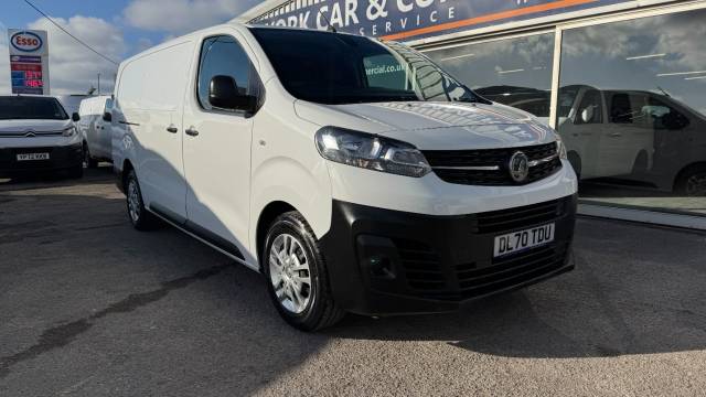 2020 Vauxhall Vivaro 2900 1.5d 100PS Dynamic L2 H1 Van