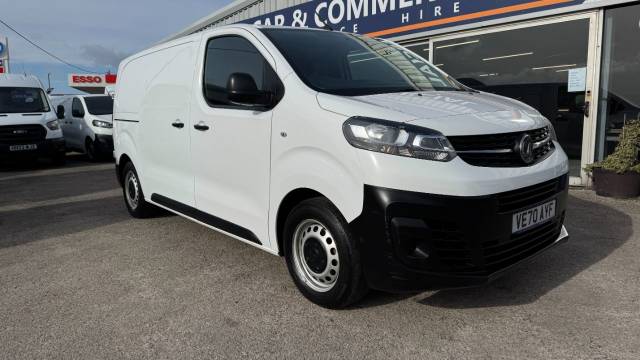 Vauxhall Vivaro 2700 1.5d 120PS Edition H1 Van Panel Van Diesel White